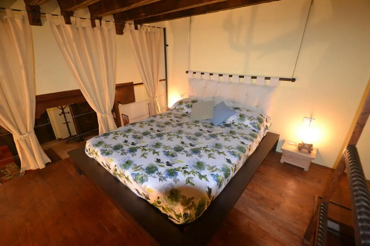 Castello 5888 C, Santa Marina, Calle Marcello, Loft Venice Italy